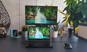 Telefon jako monitor? Zwiększ produktywność bez kosztów!