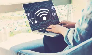 Wi-Fi nie działa na laptopie? Szybko włącz i napraw!