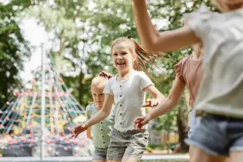 Bezpieczna Rodzina: Czy ochroni Twoje dziecko w sieci i poza nią?