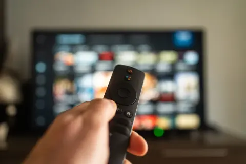 Delta Media Player: Kanały, koszty, legalność czy warto?