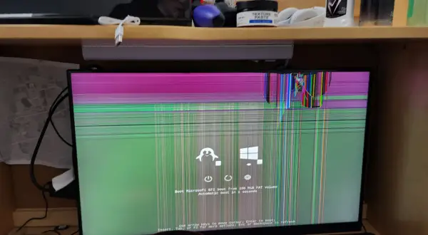 Jak naprawić monitor? Diagnoza, naprawa i kiedy kupić nowy.