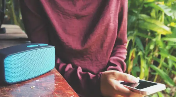 Aplikacja do zakłócania Bluetooth? Mit, prawo i legalne alternatywy.