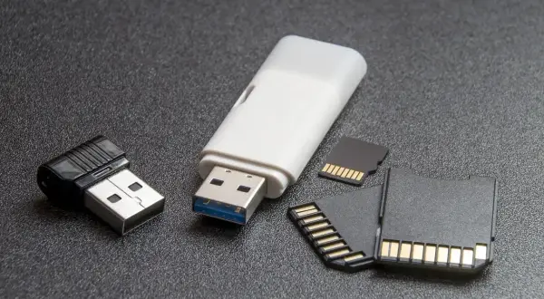 Bootowalny pendrive z ISO: Twój klucz do instalacji i naprawy PC.